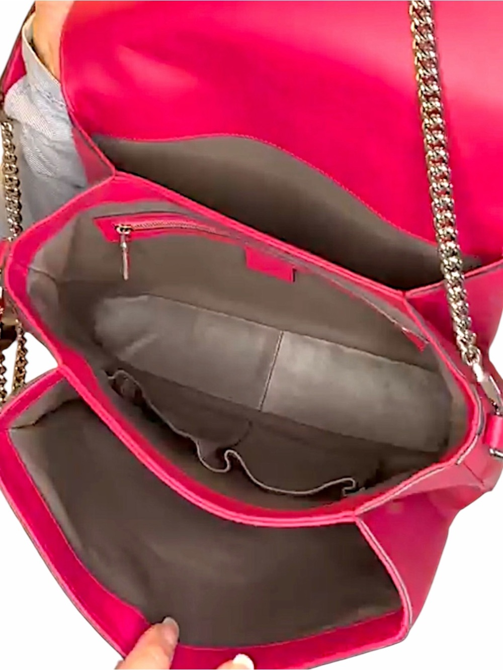 Gucci Vibrant Fuchsia Leather Chain Shoulder Bag - Picture 5 of 7